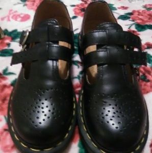 Dr.Marten's MaryJanes